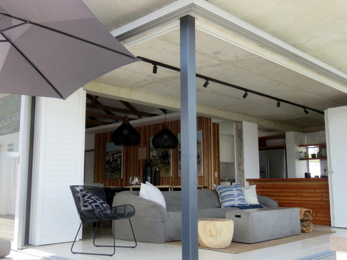 Troon Beach Cottage Hermanus Bagian luar foto
