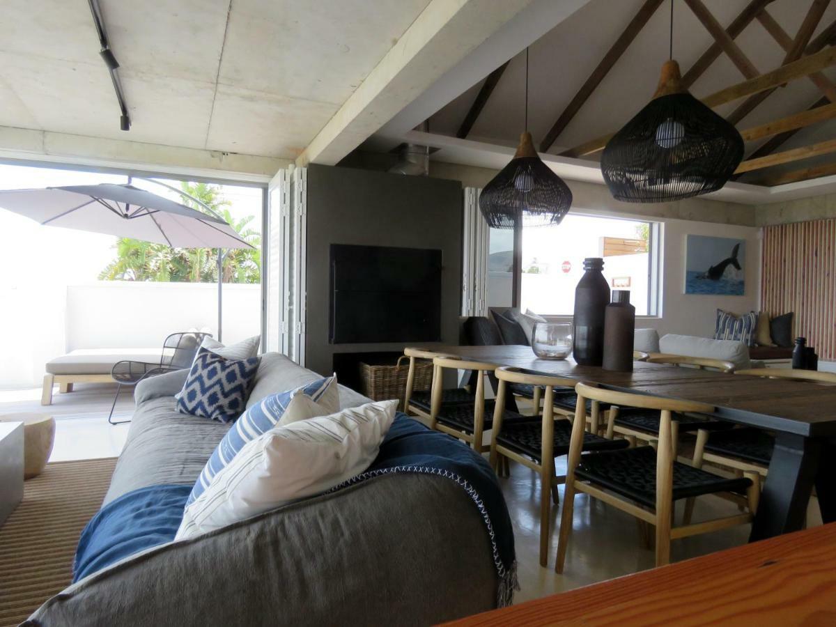 Troon Beach Cottage Hermanus Bagian luar foto