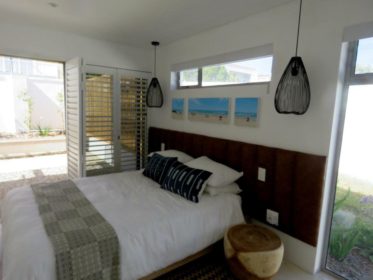 Troon Beach Cottage Hermanus Bagian luar foto